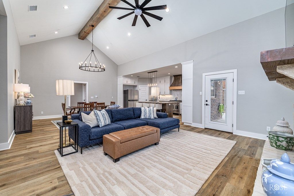 Image 9 of property listing at 5313 Riviera Lane, San Angelo, TX 76904