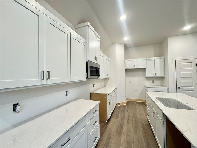 464 S Calico Avenue, Fayetteville, AR 72704