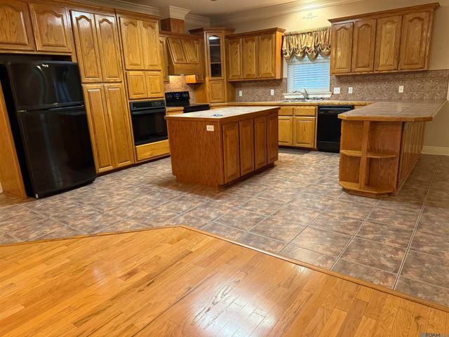 25435 La Hwy 77, Plaquemine, LA 70764