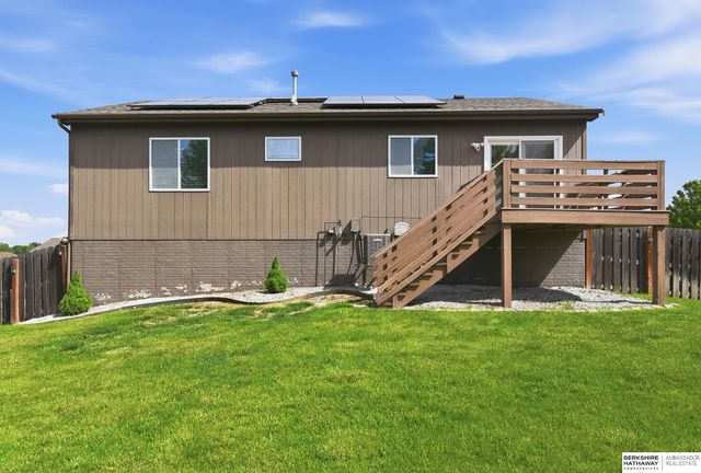 7407 Peters Street, La Vista, NE 68128