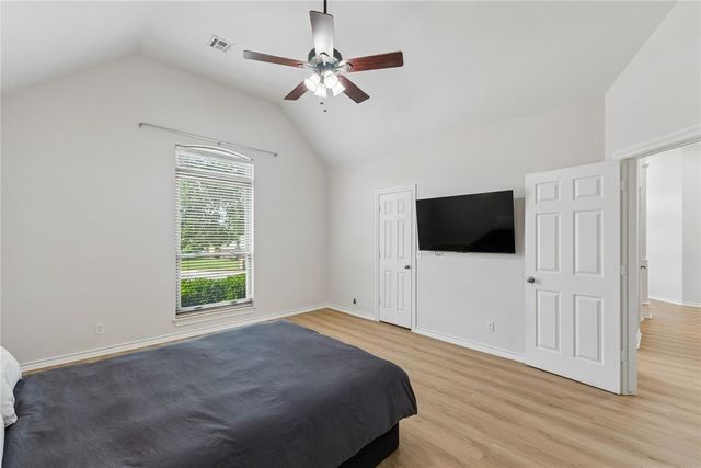 4201 Ainsley Court, Edmond, OK 73034