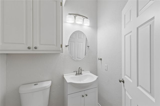 4201 Ainsley Court, Edmond, OK 73034