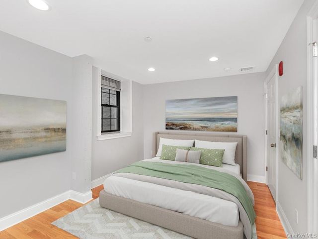 26 Pondfield Road W F, Bronxville, NY 10708