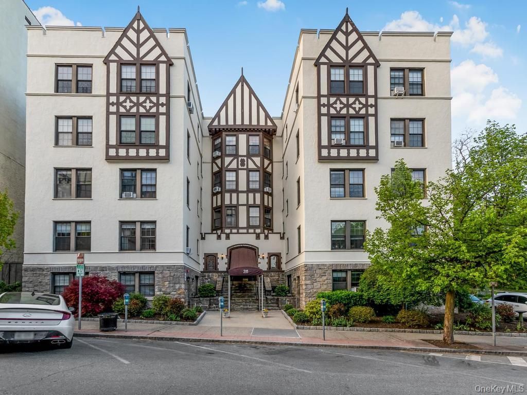 26 Pondfield Road W F, Bronxville, NY 10708