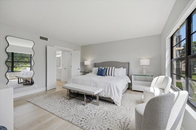 300 N Highway A1A 206n, Jupiter, FL 33477