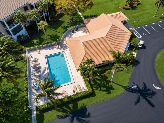 300 N Highway A1A 206n, Jupiter, FL 33477