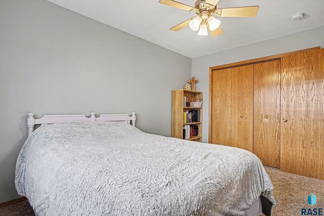 7101 W Jacob St Street, Sioux Falls, SD 57106