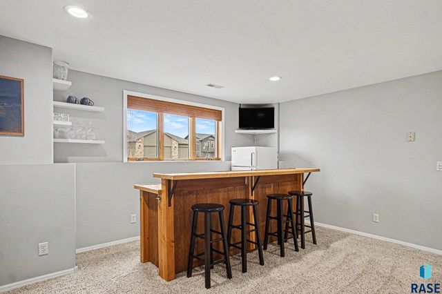 7101 W Jacob St Street, Sioux Falls, SD 57106