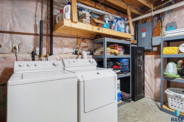 7101 W Jacob St Street, Sioux Falls, SD 57106