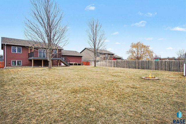 7101 W Jacob St Street, Sioux Falls, SD 57106