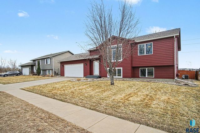 7101 W Jacob St Street, Sioux Falls, SD 57106