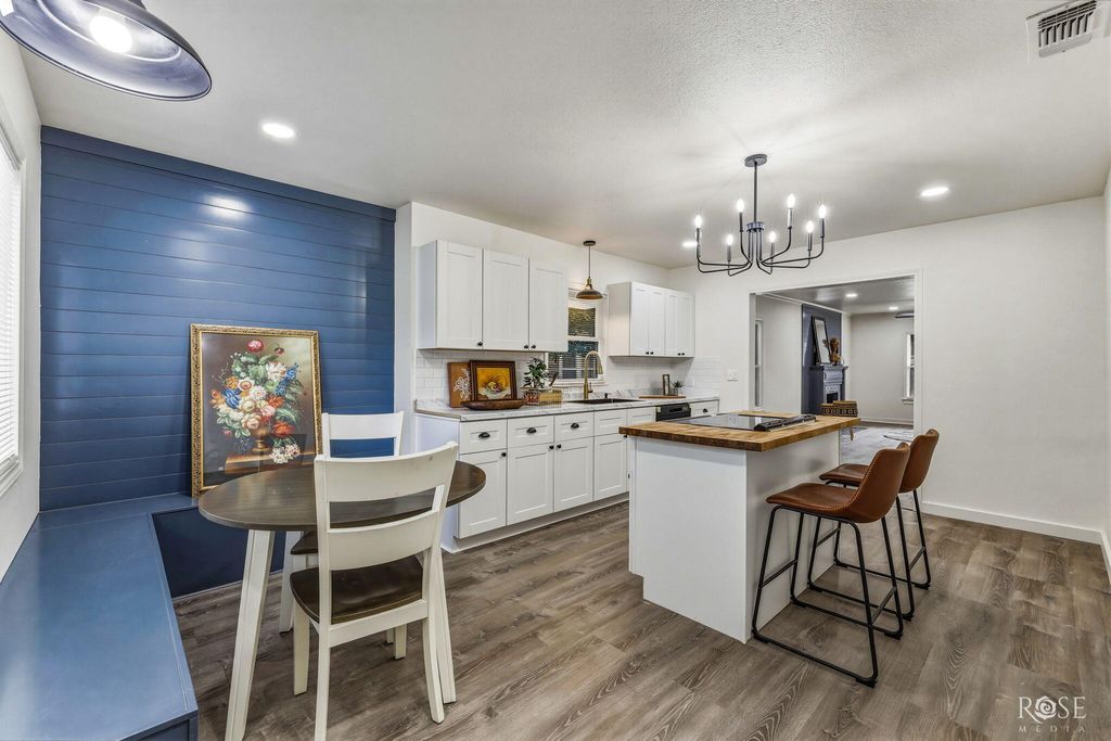 Image 14 of property listing at 311 S Jackson Street, San Angelo, TX 76901