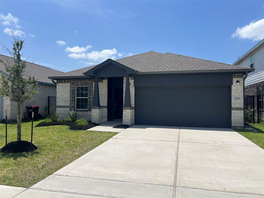 15219 Faushard Lane, Houston, TX 77044