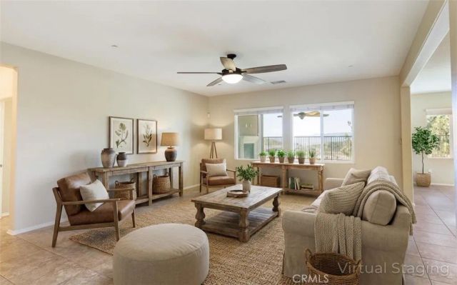 19122 Graham, Saugus, CA 91350