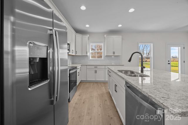 1325 Coppergate Drive, Salisbury, NC 28147