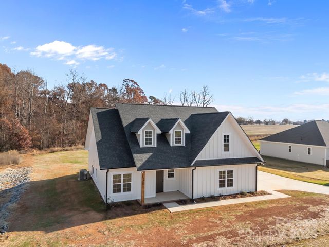 1325 Coppergate Drive, Salisbury, NC 28147