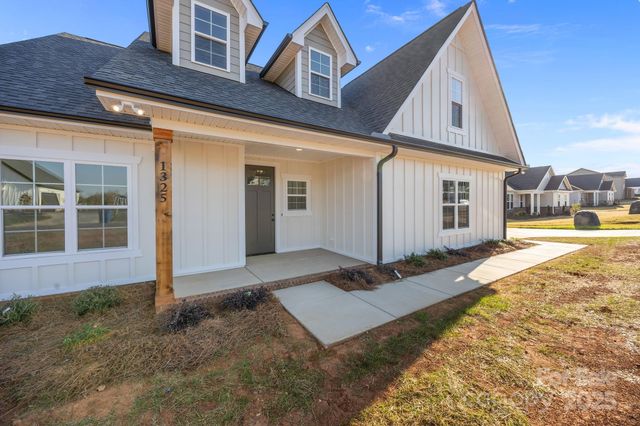 1325 Coppergate Drive, Salisbury, NC 28147