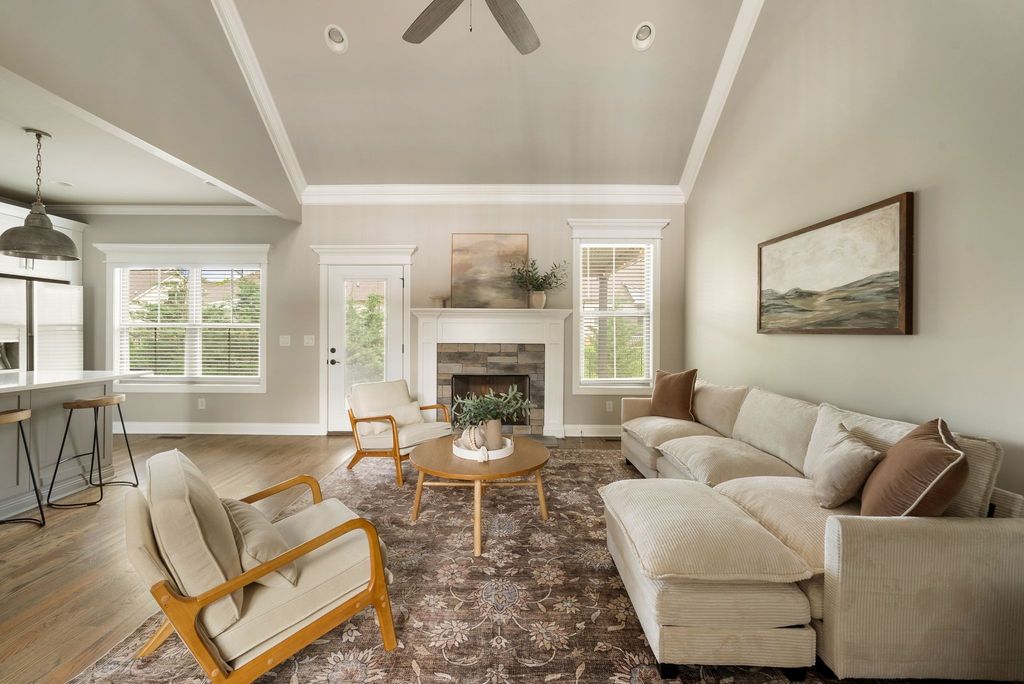 1706 Sorrell Park Dr, Spring Hill, TN 37174