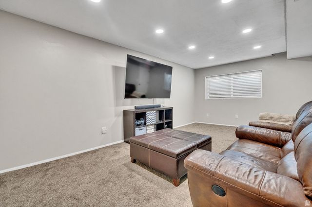 3070 W 8525 S, West Jordan, UT 84088