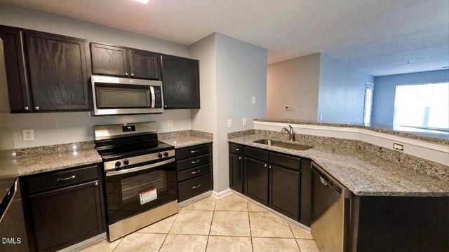 127 Sturbridge Drive, Clayton, NC 27520