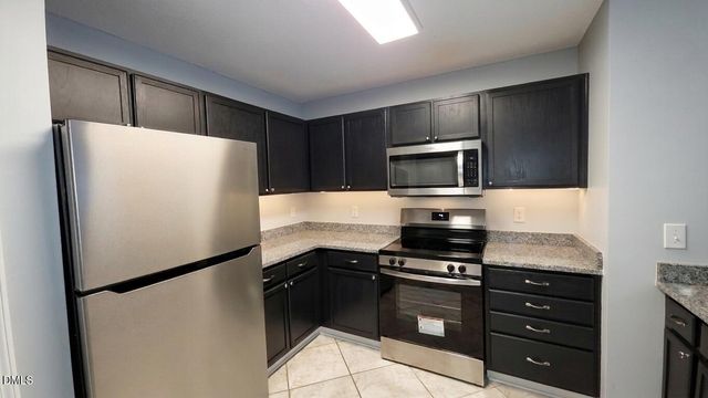 127 Sturbridge Drive, Clayton, NC 27520