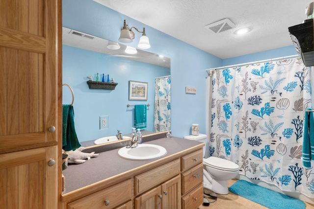 817 N Grapevine Road, Springfield, MO 65802