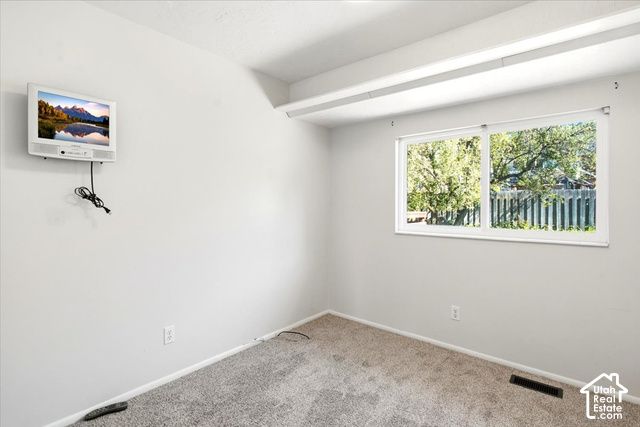 353 S 1000 E, Kaysville, UT 84037