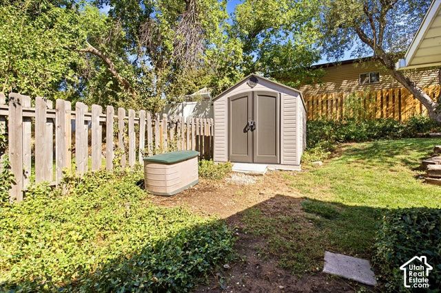 353 S 1000 E, Kaysville, UT 84037