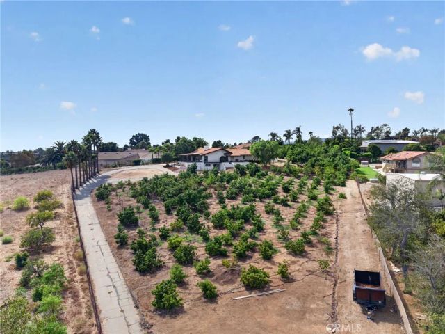 2801 E Mission Road, Fallbrook, CA 92028
