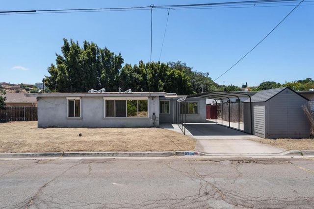 5204 Chollas Pkwy, San Diego, CA 92105