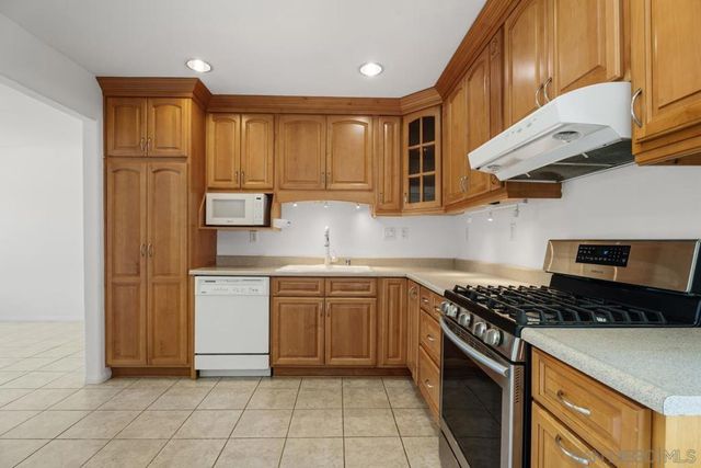 5204 Chollas Pkwy, San Diego, CA 92105