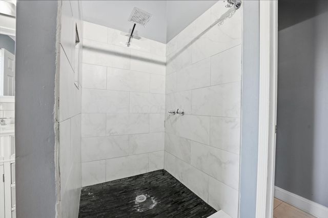 2575 Rustling Oak Boulevard, Hilliard, OH 43026