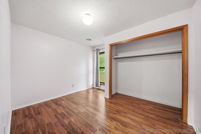182 Spunky Creek Drive, Catoosa, OK 74015