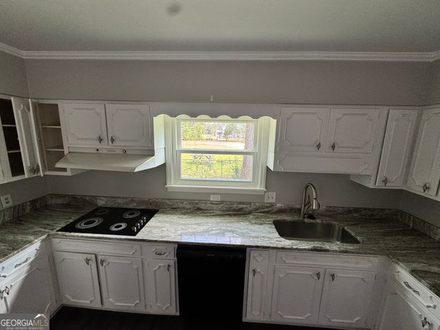 402 Westview Drive, Fort Valley, GA 31030