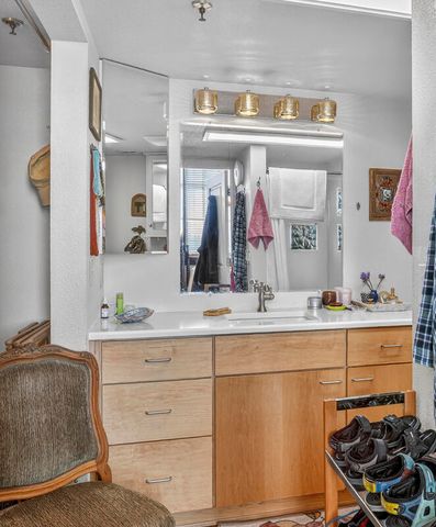 301 Central Avenue NE 302, Albuquerque, NM 87102