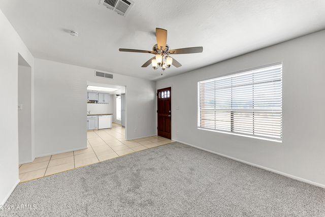 1726 W CHARLESTON Avenue, Phoenix, AZ 85023