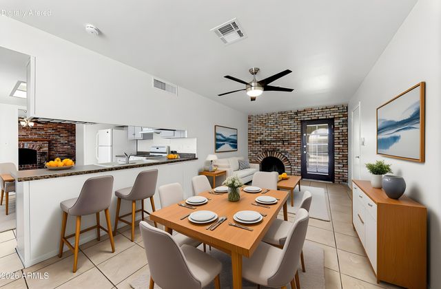 1726 W CHARLESTON Avenue, Phoenix, AZ 85023