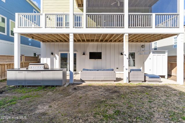 1613 Bowfin Lane, Carolina Beach, NC 28428