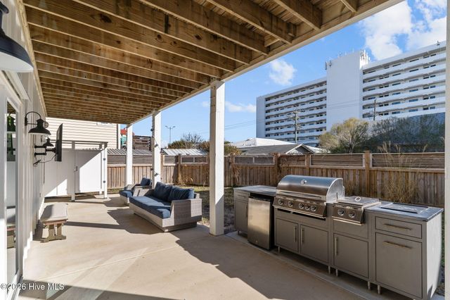 1613 Bowfin Lane, Carolina Beach, NC 28428