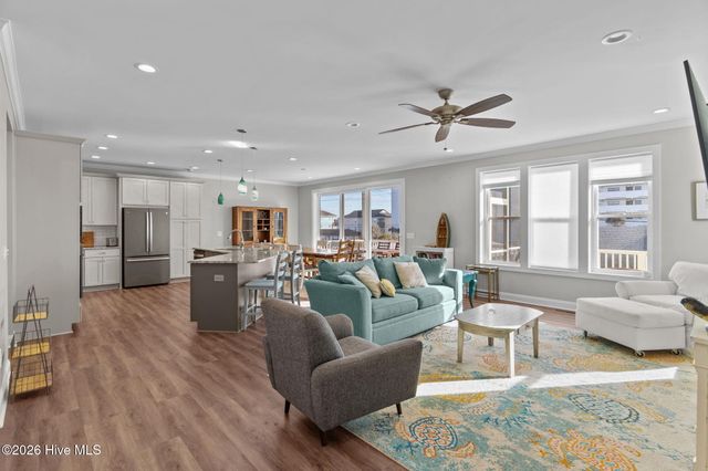 1613 Bowfin Lane, Carolina Beach, NC 28428