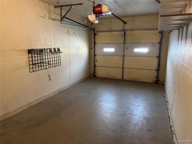 1597 Dover Hill, Walled Lake, MI 48390