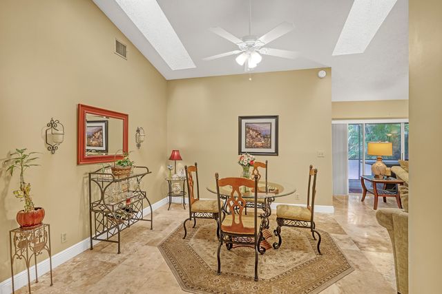 4201 Green Forest Way, Boynton Beach, FL 33436