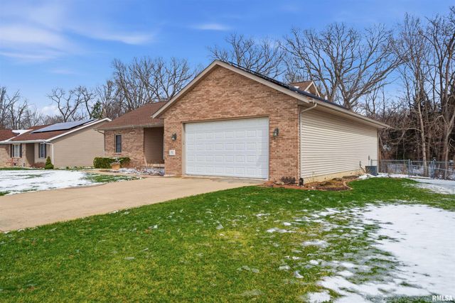 302 COTTONWOOD Circle, East Peoria, IL 61611