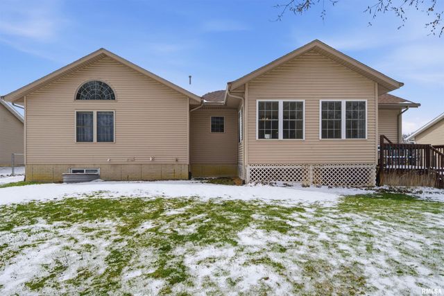 302 COTTONWOOD Circle, East Peoria, IL 61611