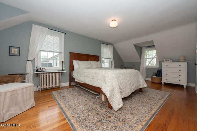 1380 Clifton Park Road, Niskayuna, NY 12309