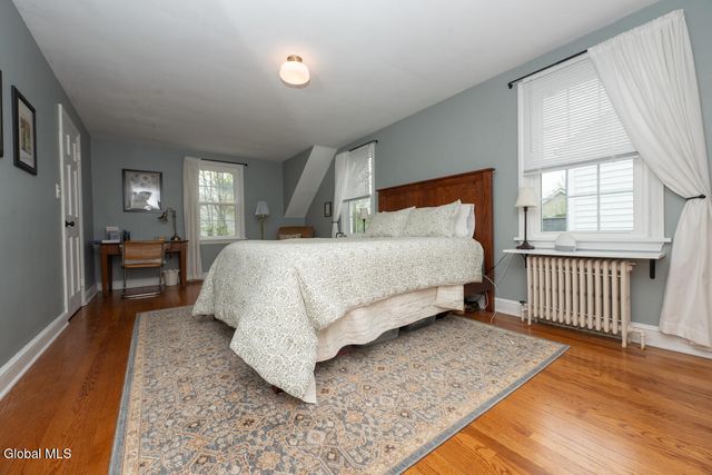 1380 Clifton Park Road, Niskayuna, NY 12309