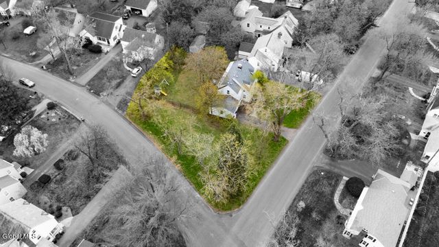 1380 Clifton Park Road, Niskayuna, NY 12309
