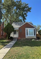 6267 Piedmont Street, Detroit, MI 48228