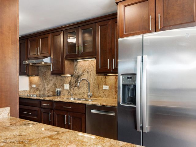 360 E RANDOLPH Street 3902, Chicago, IL 60601