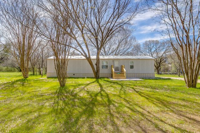 1948 Lariat Lane, Burleson, TX 76028